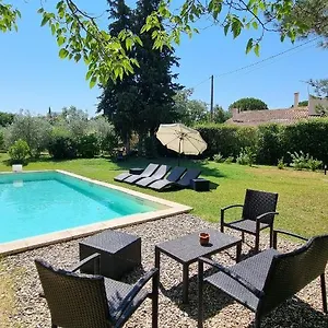 Les Cabanons De L'oliveraie Hébergement de vacances